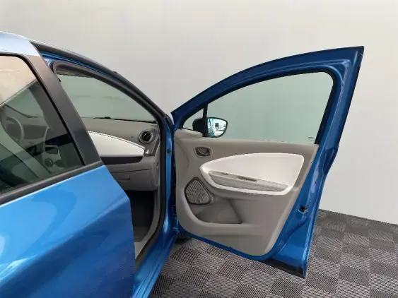 RENAULT ZOE - voiture d'occasion - Photo 20