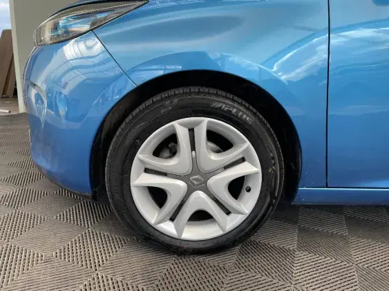 RENAULT ZOE - voiture d'occasion - Photo 23