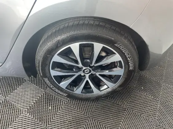 RENAULT CLIO V - voiture d'occasion - Photo 24