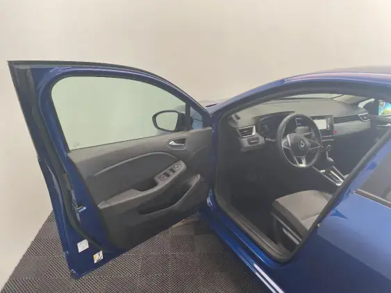 RENAULT CLIO V - voiture d'occasion - Photo 19