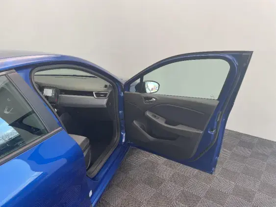 RENAULT CLIO V - voiture d'occasion - Photo 20