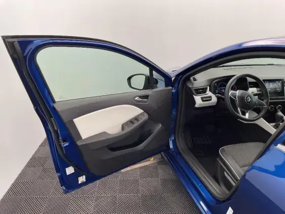 RENAULT CLIO V - voiture d'occasion - Photo 19