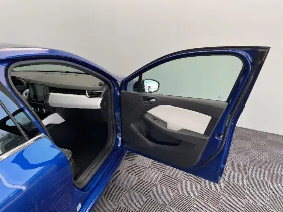 RENAULT CLIO V - voiture d'occasion - Photo 20