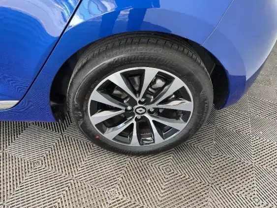 RENAULT CLIO V - voiture d'occasion - Photo 24