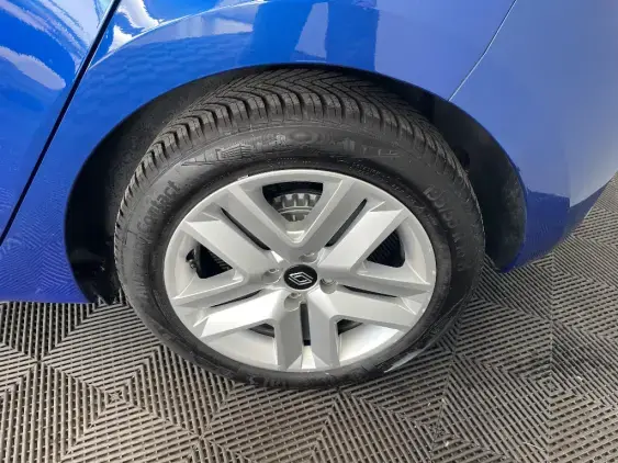 RENAULT CLIO V - voiture d'occasion - Photo 23