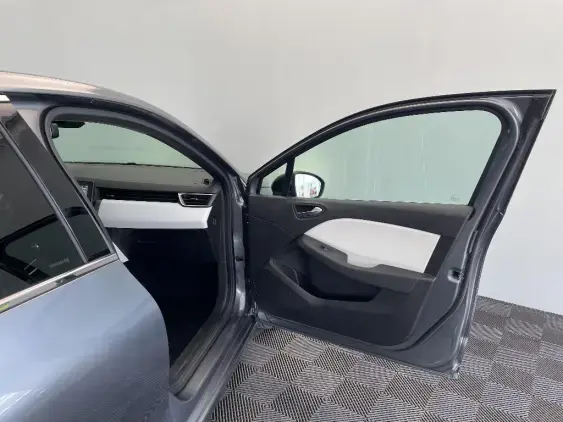 RENAULT CLIO V - voiture d'occasion - Photo 20