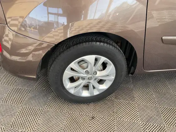 RENAULT KANGOO II - voiture d'occasion - Photo 24