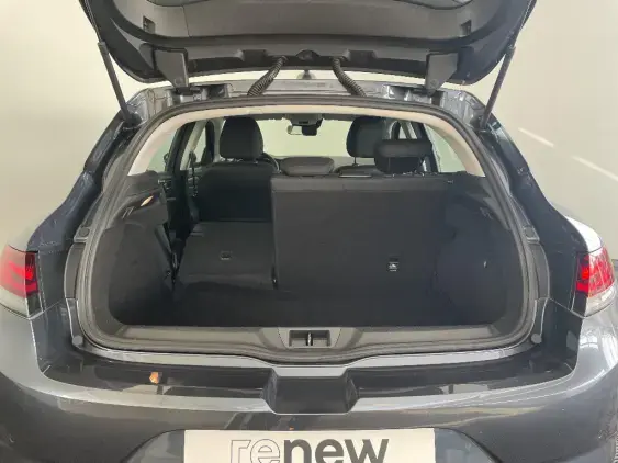 RENAULT MEGANE IV - voiture d'occasion - Photo 16