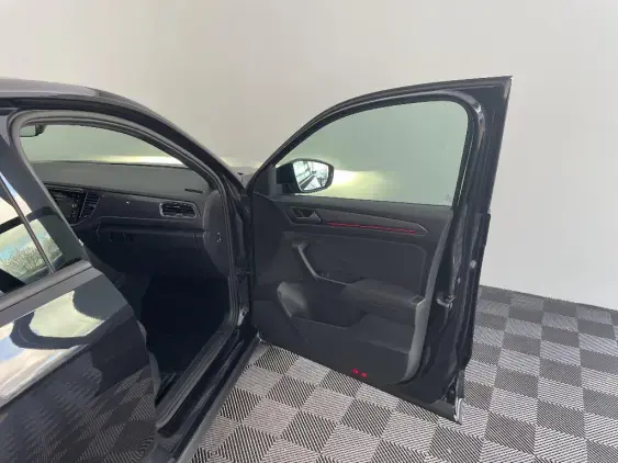 VOLKSWAGEN T-ROC - voiture d'occasion - Photo 20