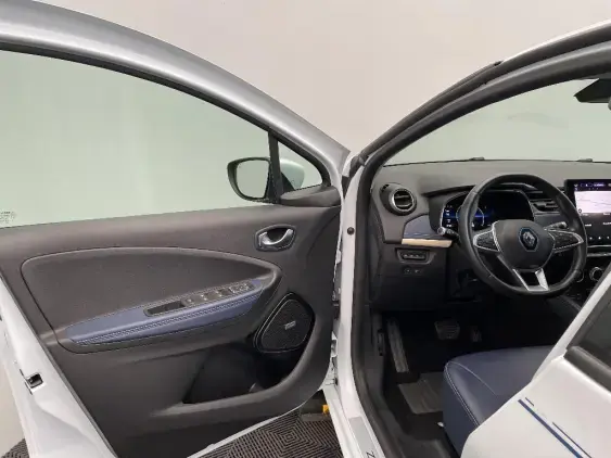 RENAULT ZOE - voiture d'occasion - Photo 18