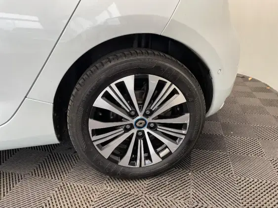 RENAULT ZOE - voiture d'occasion - Photo 23