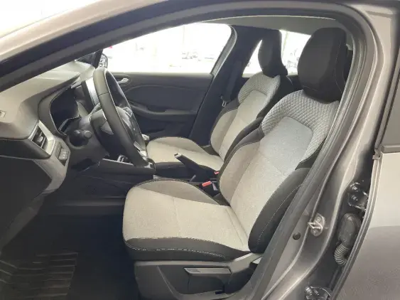 RENAULT CLIO V - voiture d'occasion - Photo 18