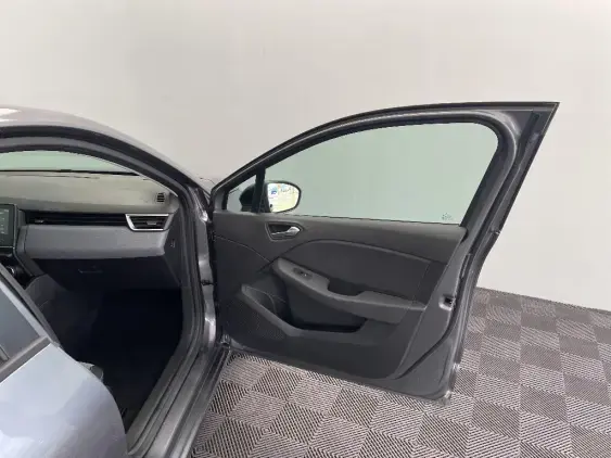 RENAULT CLIO V - voiture d'occasion - Photo 20