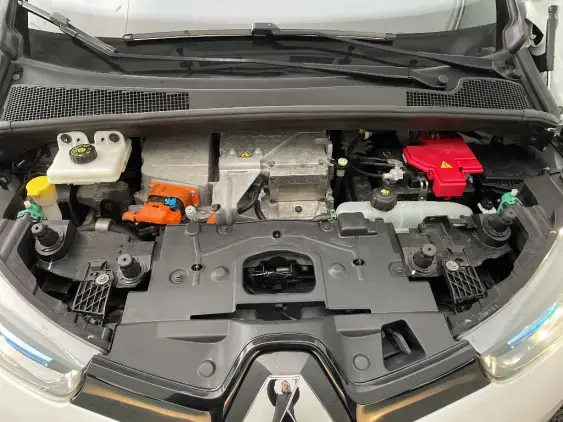 RENAULT ZOE - voiture d'occasion - Photo 20