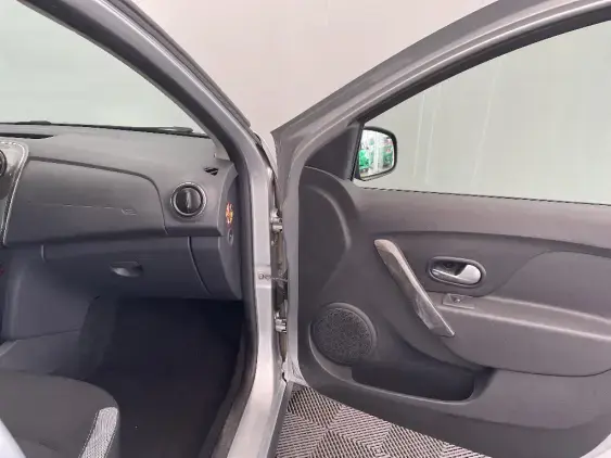 DACIA SANDERO III - voiture d'occasion - Photo 20