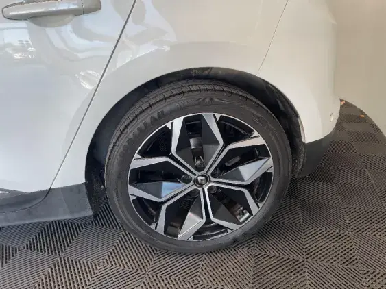 RENAULT SCENIC IV - voiture d'occasion - Photo 24