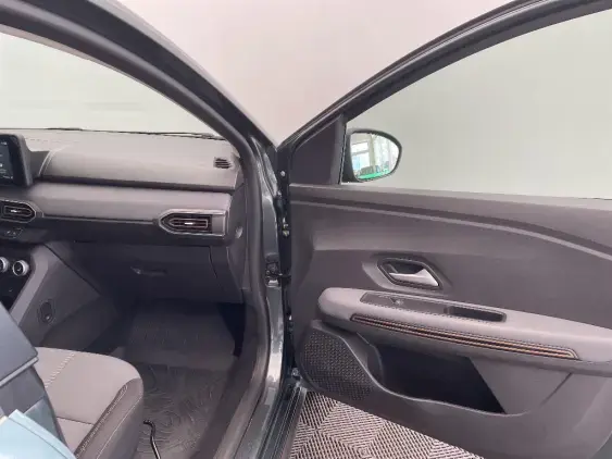 DACIA SANDERO III - voiture d'occasion - Photo 19