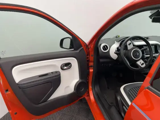RENAULT TWINGO ELECTRIQUE III - voiture d'occasion - Photo 18