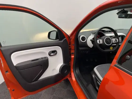 RENAULT TWINGO III - voiture d'occasion - Photo 18
