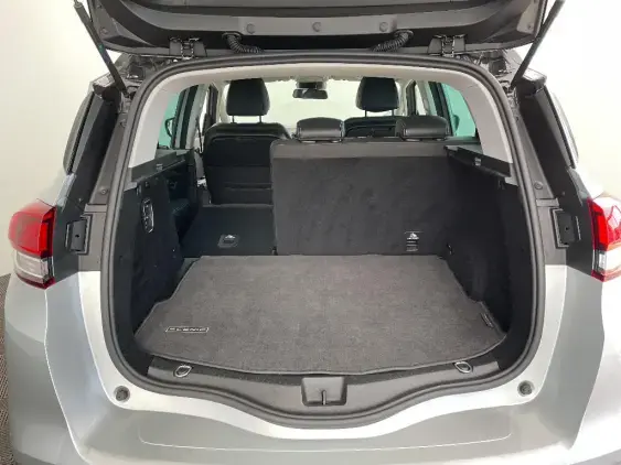 RENAULT SCENIC IV - voiture d'occasion - Photo 16