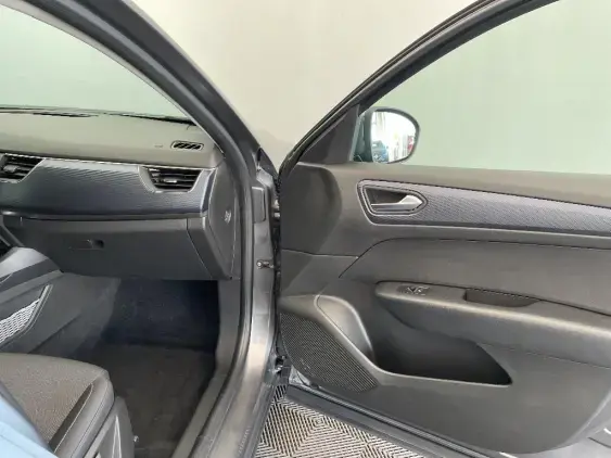 RENAULT ARKANA - voiture d'occasion - Photo 20