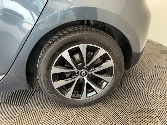 RENAULT CLIO V - voiture d'occasion - Photo 24