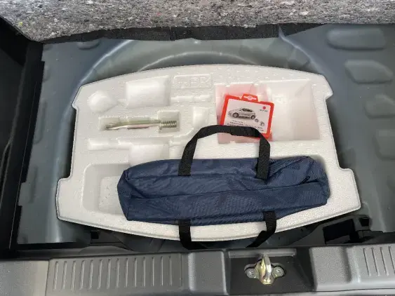 SUZUKI SWIFT IV - voiture d'occasion - Photo 17