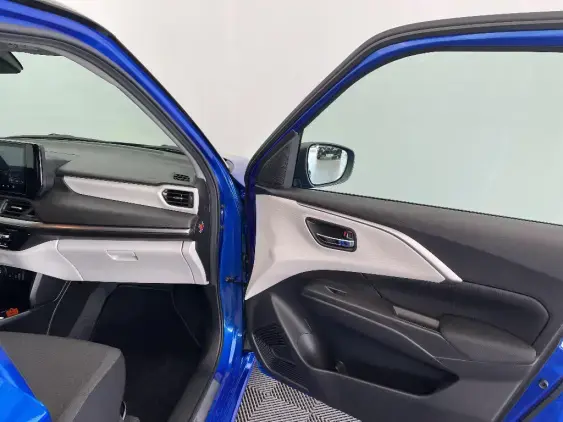 SUZUKI SWIFT IV - voiture d'occasion - Photo 20