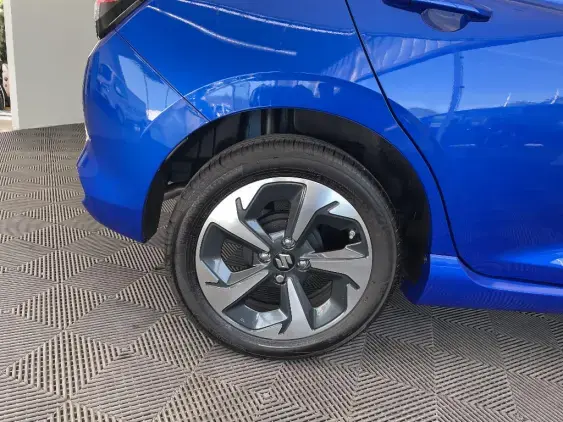 SUZUKI SWIFT IV - voiture d'occasion - Photo 25