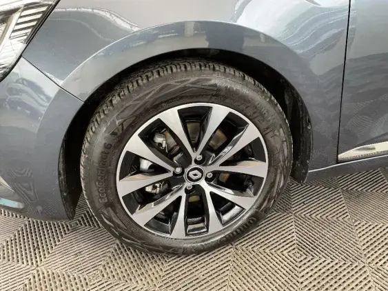 RENAULT CLIO V - voiture d'occasion - Photo 23