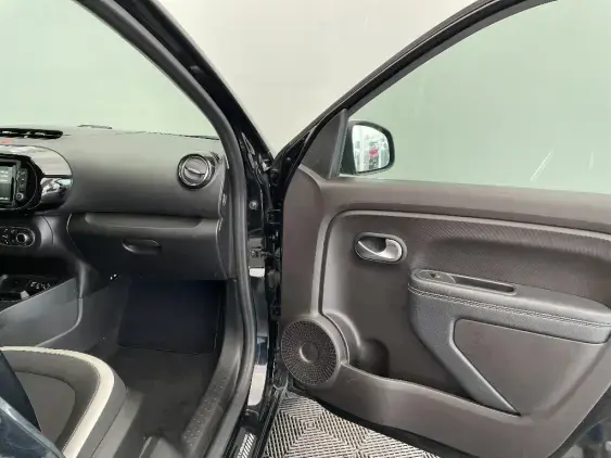 RENAULT TWINGO ELECTRIQUE III - voiture d'occasion - Photo 18