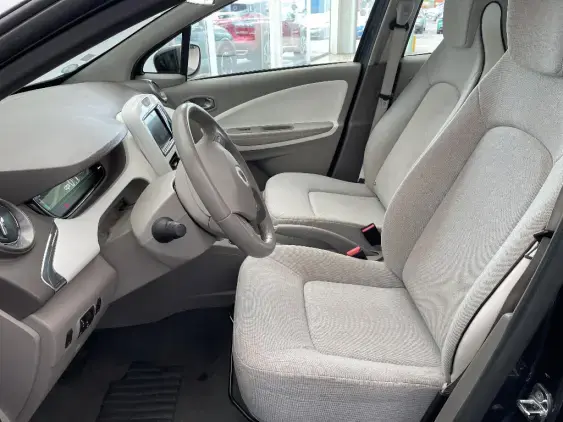 RENAULT ZOE - voiture d'occasion - Photo 17