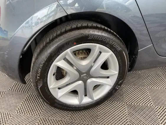 RENAULT ZOE - voiture d'occasion - Photo 23