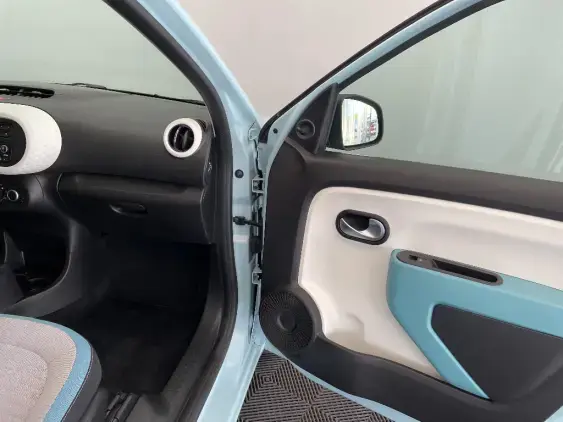 RENAULT TWINGO III - voiture d'occasion - Photo 17