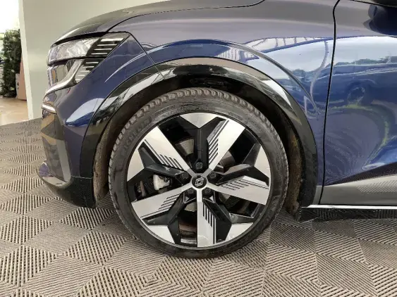 RENAULT MEGANE V - voiture d'occasion - Photo 23