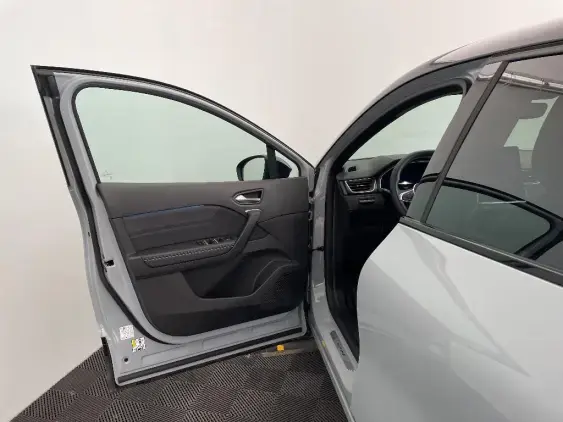 RENAULT CAPTUR II - voiture d'occasion - Photo 19
