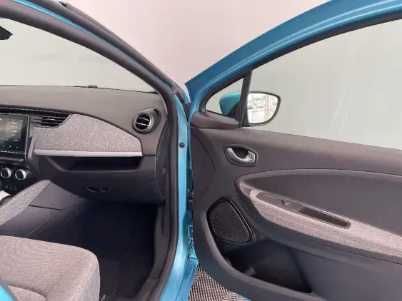 RENAULT ZOE - voiture d'occasion - Photo 20