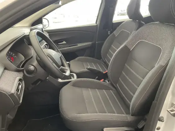 DACIA SANDERO III - voiture d'occasion - Photo 17