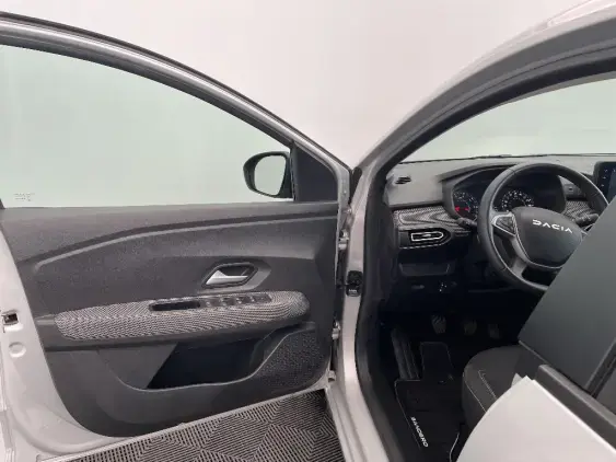 DACIA SANDERO III - voiture d'occasion - Photo 18