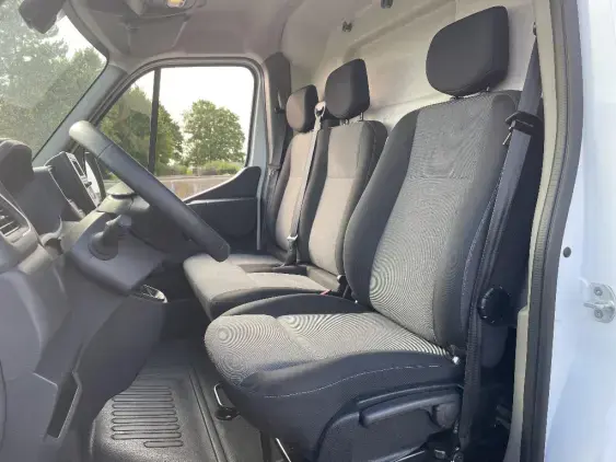 RENAULT MASTER FG III - voiture d'occasion - Photo 17