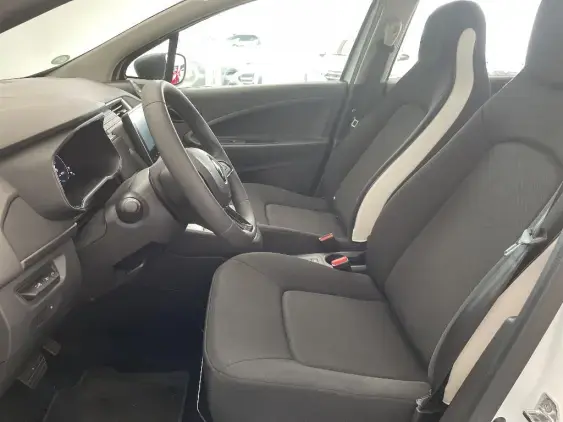 RENAULT ZOE - voiture d'occasion - Photo 17