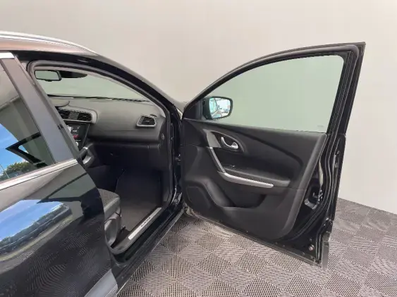 RENAULT KADJAR - voiture d'occasion - Photo 20