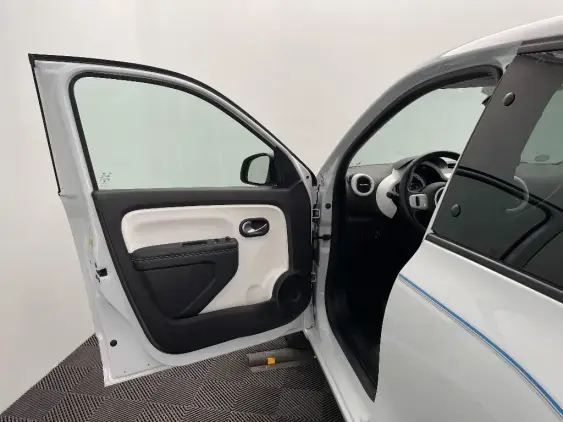 RENAULT TWINGO ELECTRIQUE III - voiture d'occasion - Photo 19