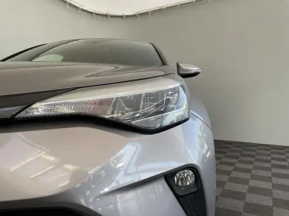 TOYOTA C-HR - voiture d'occasion - Photo 22