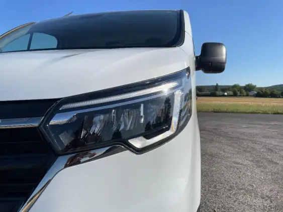 RENAULT TRAFIC FG III - voiture d'occasion - Photo 20