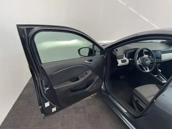 RENAULT CLIO V - voiture d'occasion - Photo 18