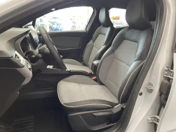RENAULT CLIO V - voiture d'occasion - Photo 18