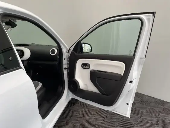 RENAULT TWINGO ELECTRIQUE III - voiture d'occasion - Photo 19