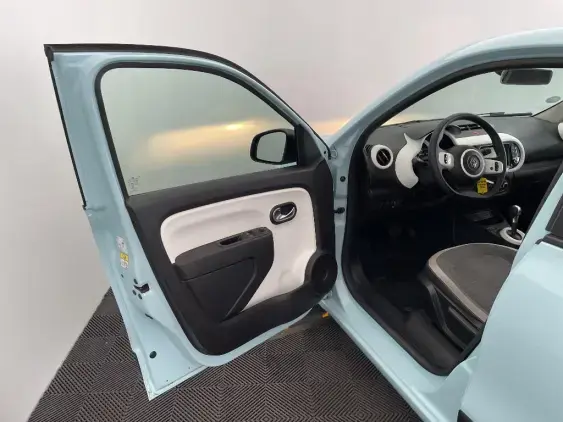 RENAULT TWINGO ELECTRIQUE III - voiture d'occasion - Photo 17