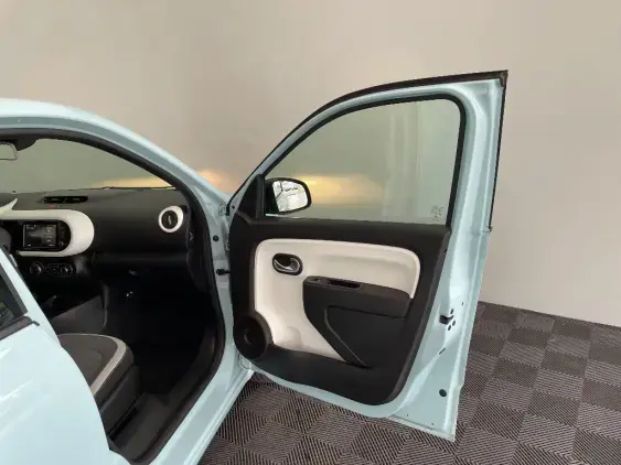 RENAULT TWINGO ELECTRIQUE III - voiture d'occasion - Photo 18